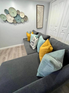 Lovely 1-bedroom Apartment With Free Parking